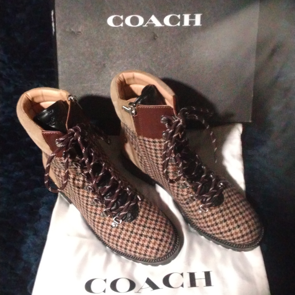 Coach Women's Size 10 Houndstooth Boots - Brown and Black NEW